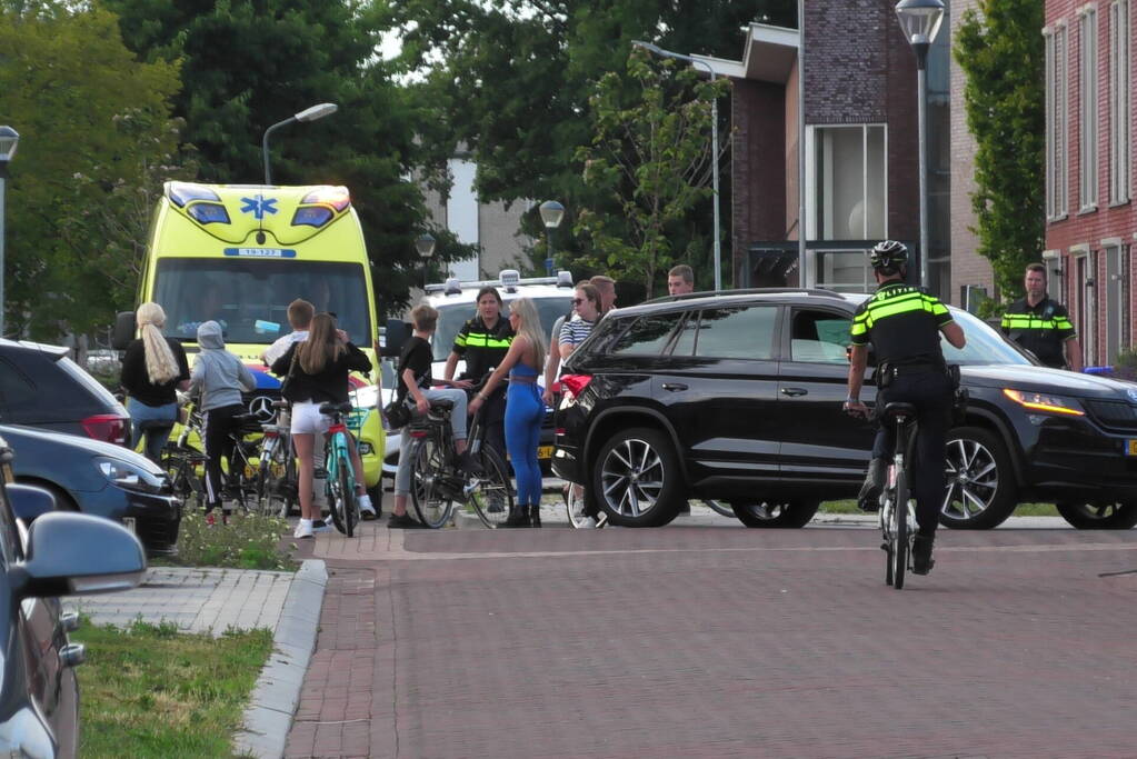 Straat afgezet na melding steekpartij