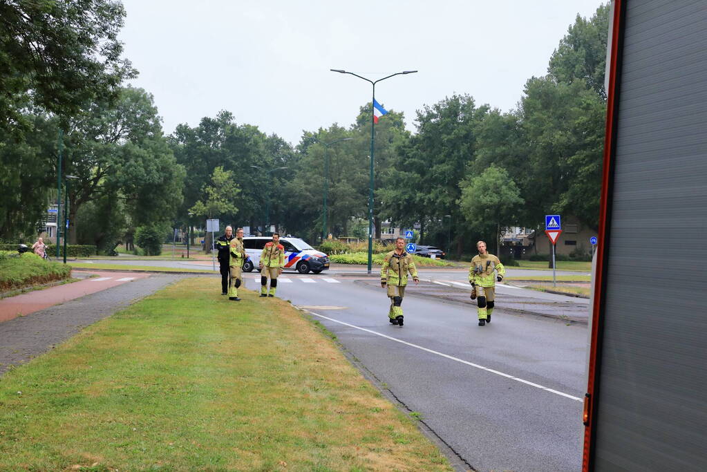 Motorrijder gaat met motor van overleden vriend onderuit op spekgladde wegdek tijdens toertocht