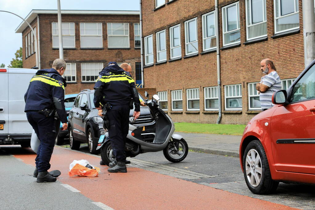 Scooterrijder ernstig gewond na ongeval