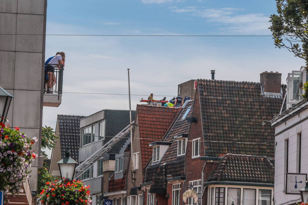 Straat afgezet voor verward persoon
