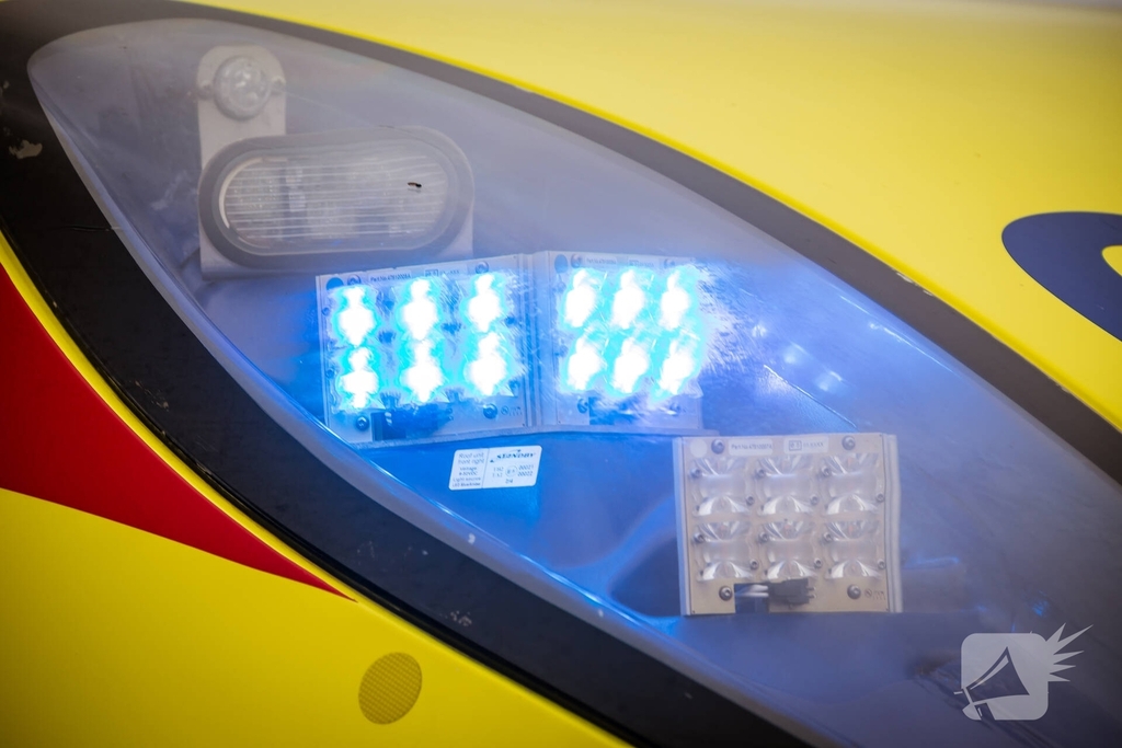 Twee fietsers met elkaar in botsing