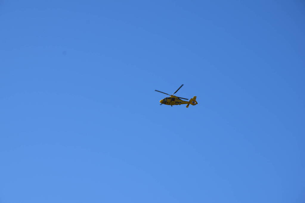 Surfers in problemen geraakt op zee