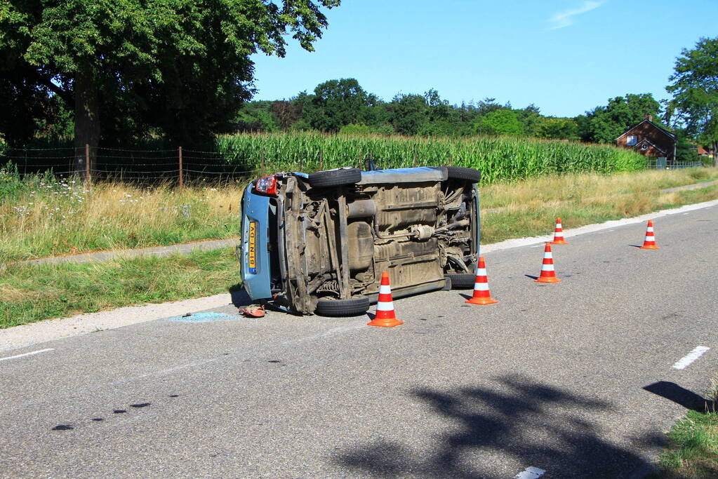 Persoon gewond bij verkeersongeval