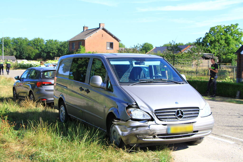 Persoon gewond bij verkeersongeval