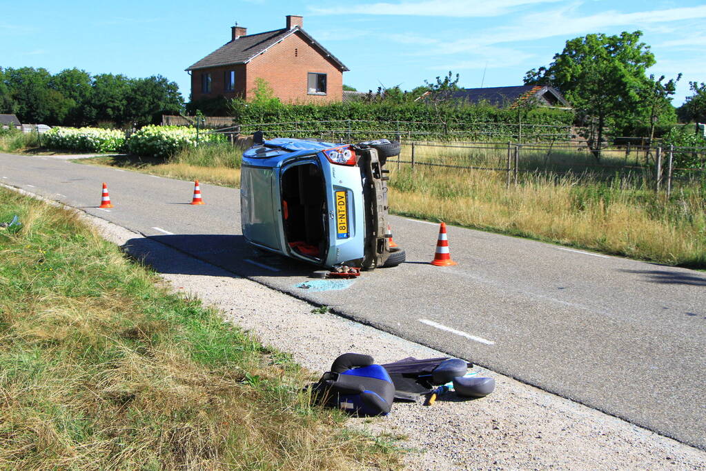 Persoon gewond bij verkeersongeval
