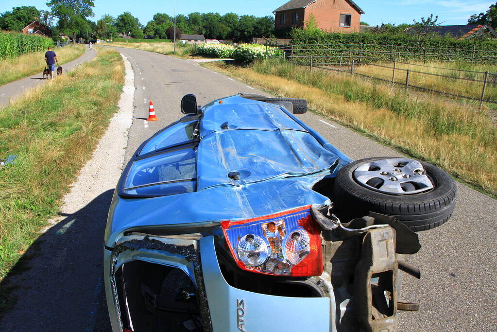 Persoon gewond bij verkeersongeval