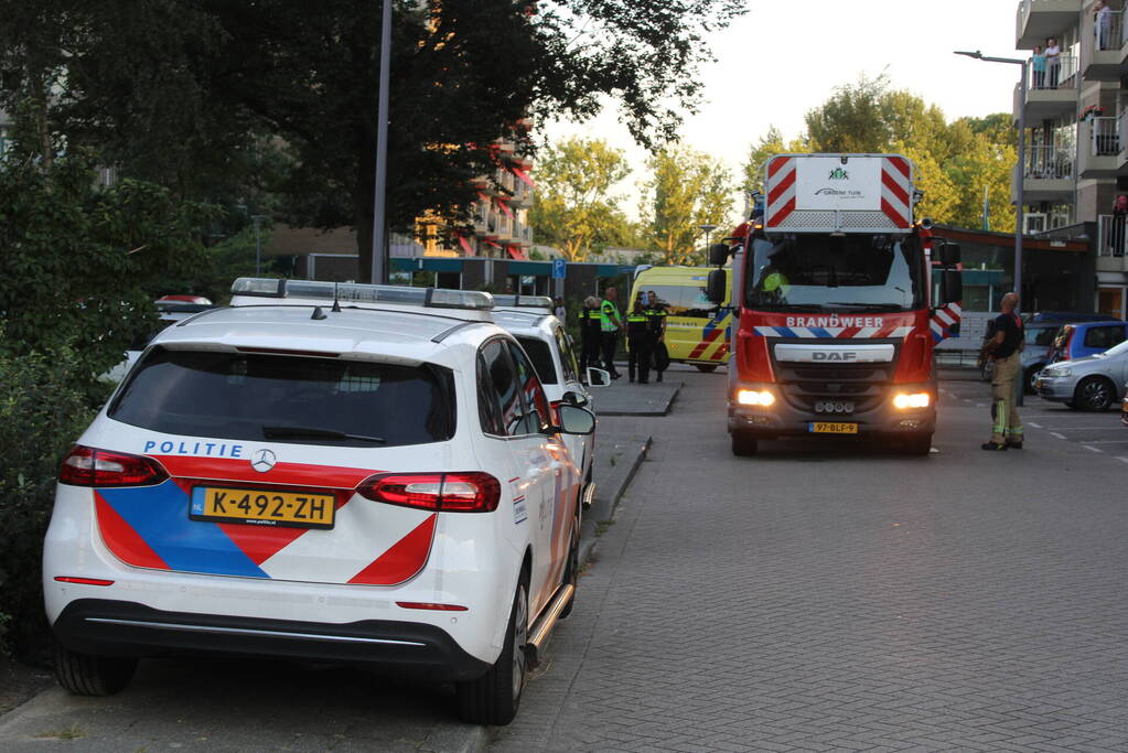 Magnetron zorgt voor brand in flat