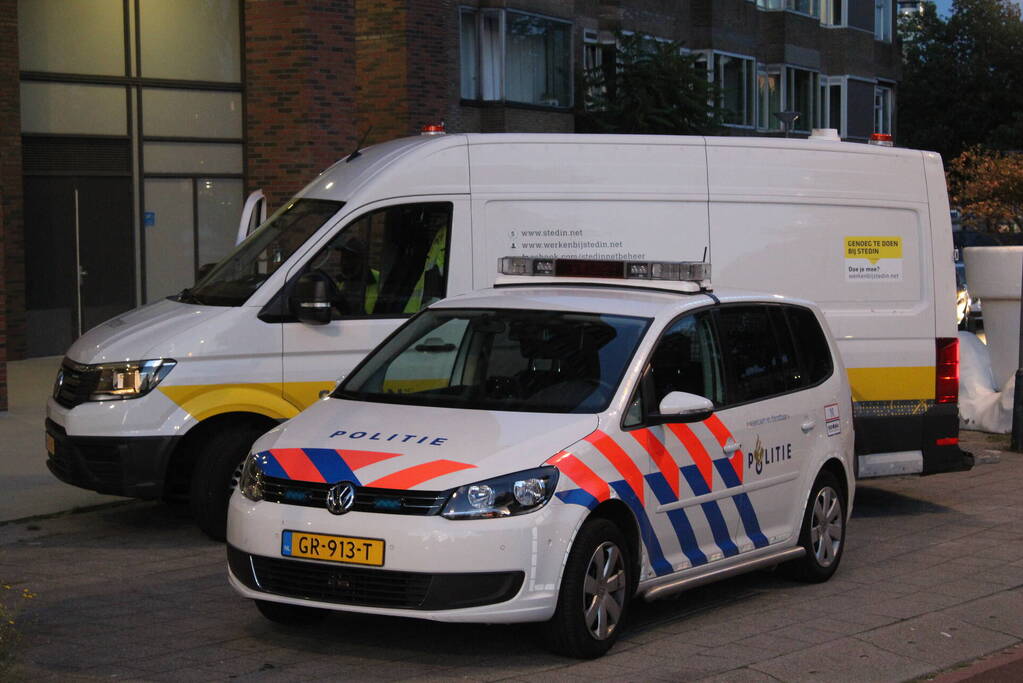 Zoektocht naar waterlekkage in flat