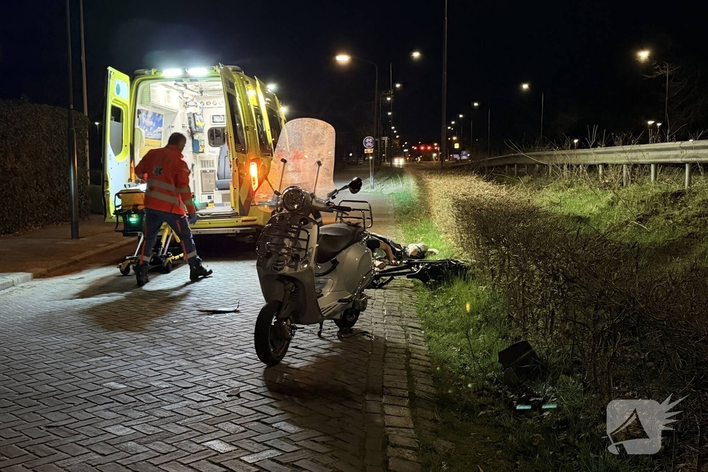 Fietser gewond bij aanrijding met scooter
