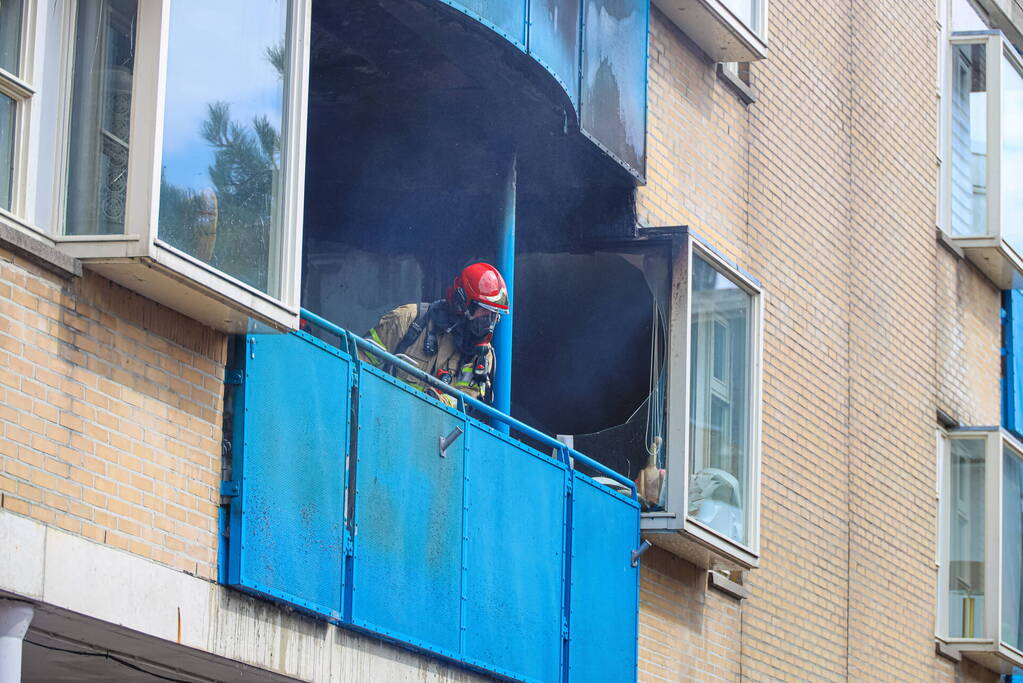 Appartement onbewoonbaar na uitslaande brand