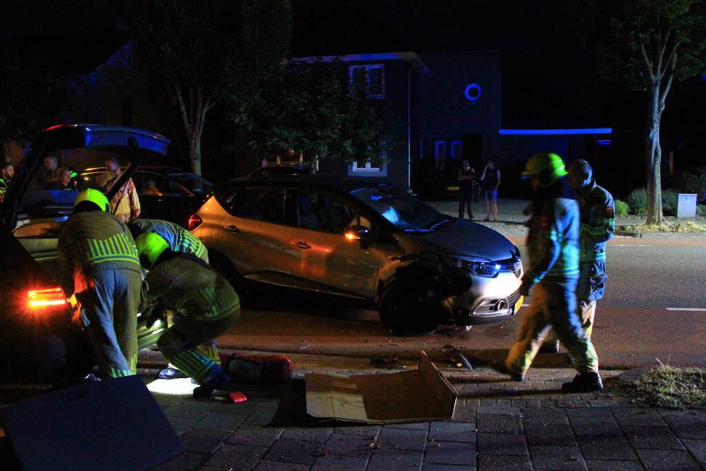 Schade bij flinke botsing