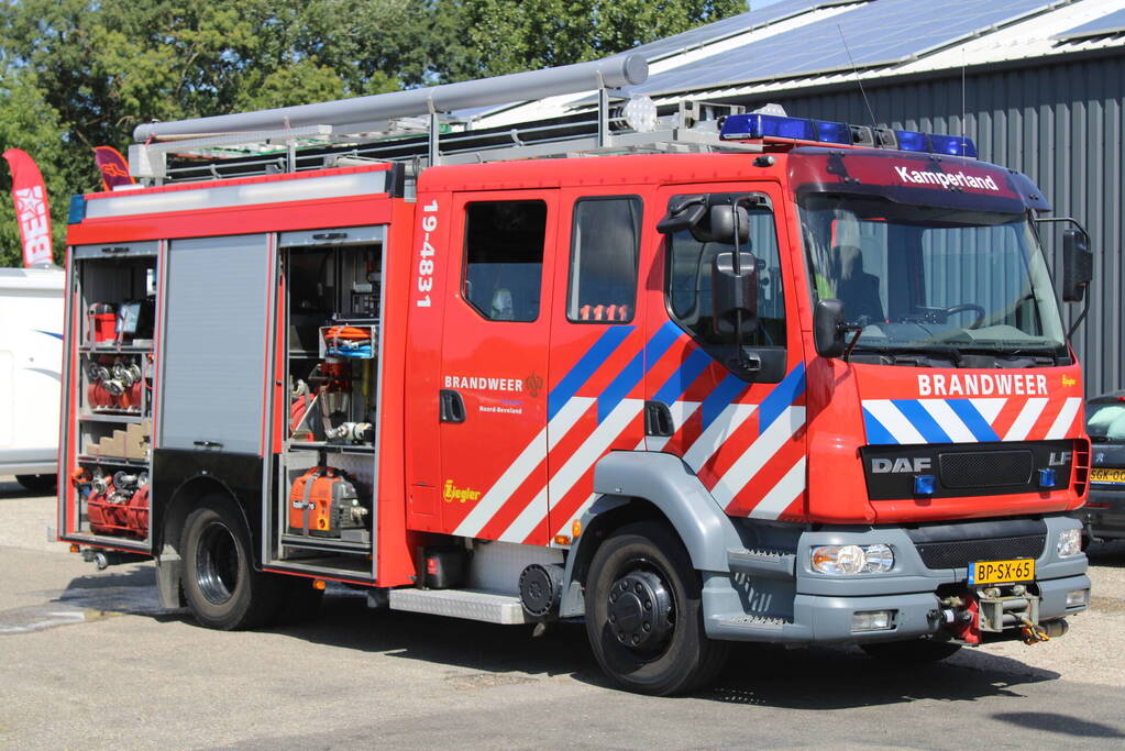 Kortsluiting zorgt voor brand in loods