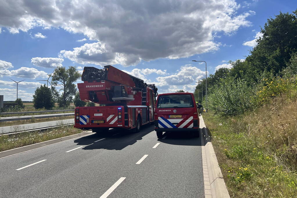Meerder personenwagens berokken bij botsing