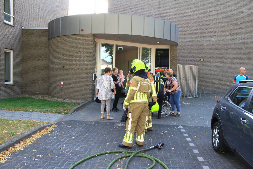 Zorgwoningen ontruimd vanwege brandmelding