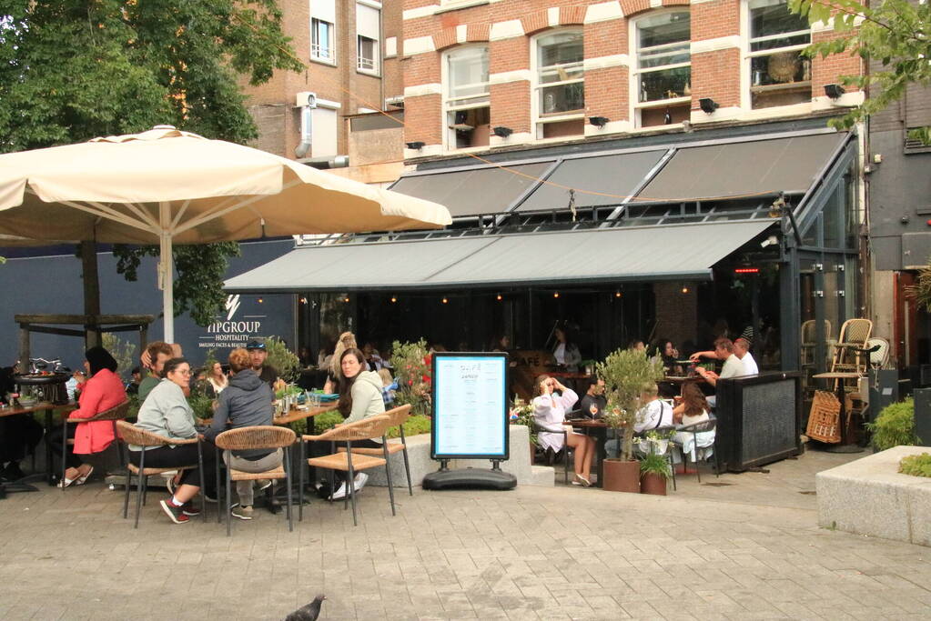 Café weer open nadat vanmorgen explosief afging