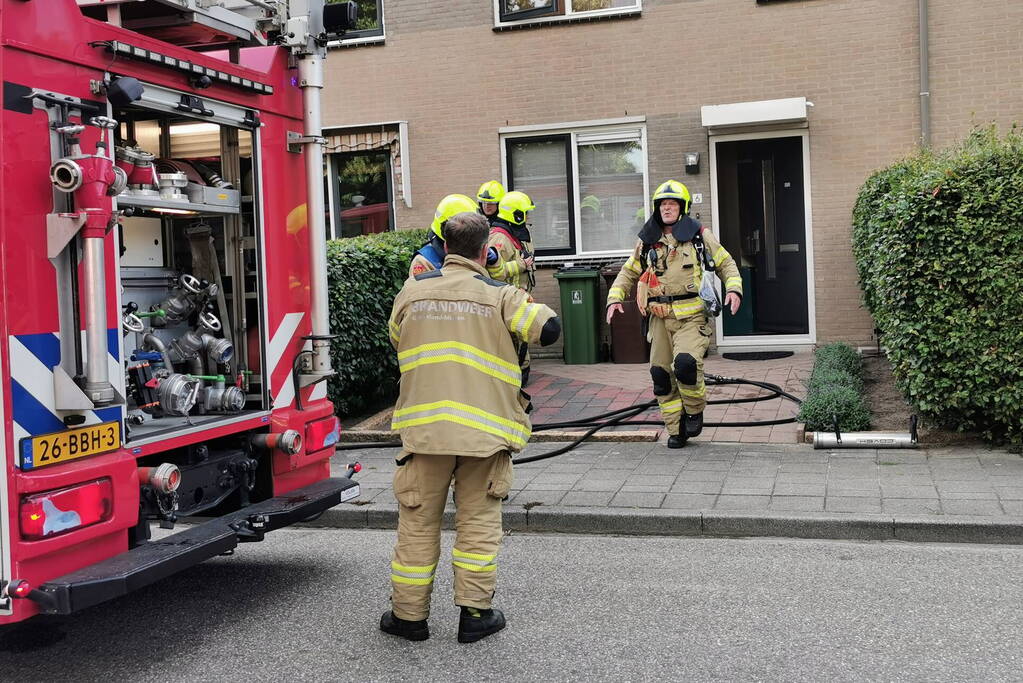 Persoon gewond bij keukenbrand