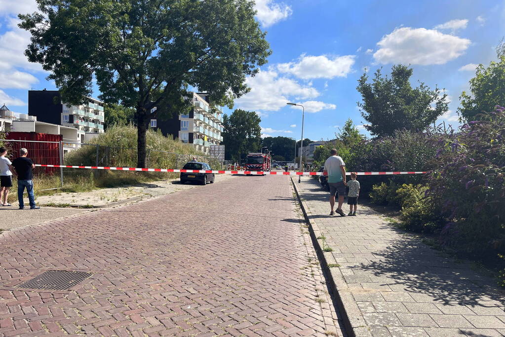 Enorme rookwolken bij brand Aeres Groenhorst College