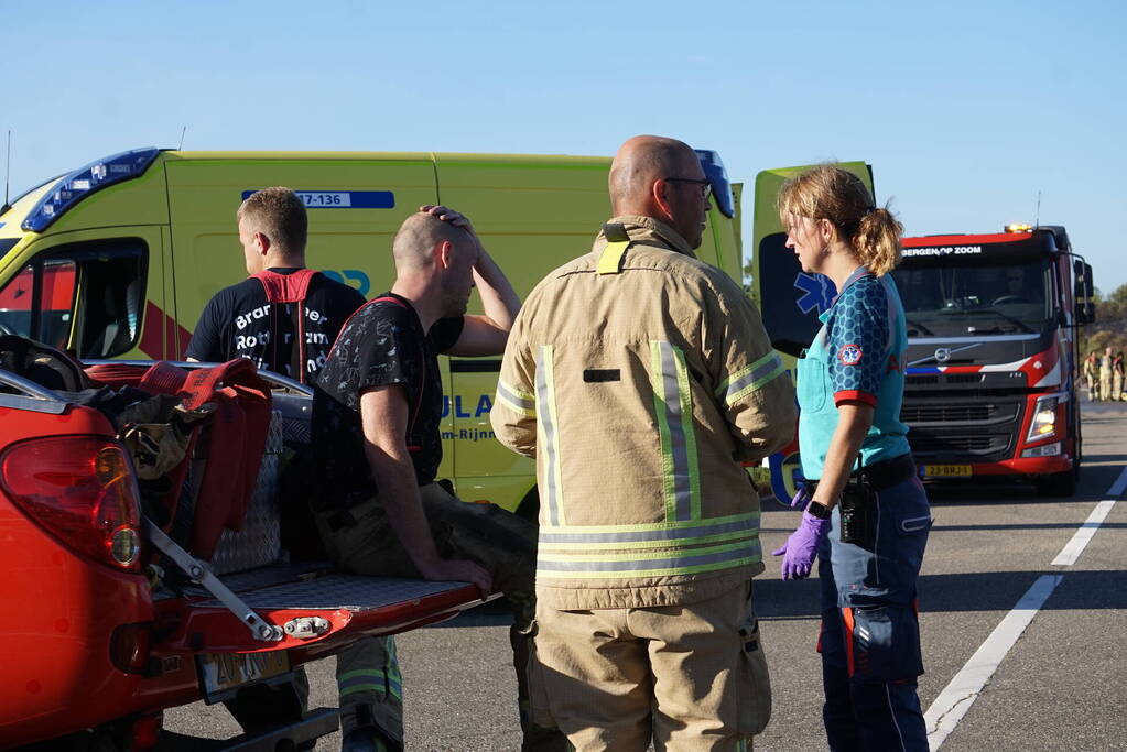 Brandweer massaal ingezet bij grote duinbrand