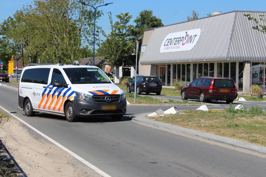 Fietser aangereden door 45 km wagen