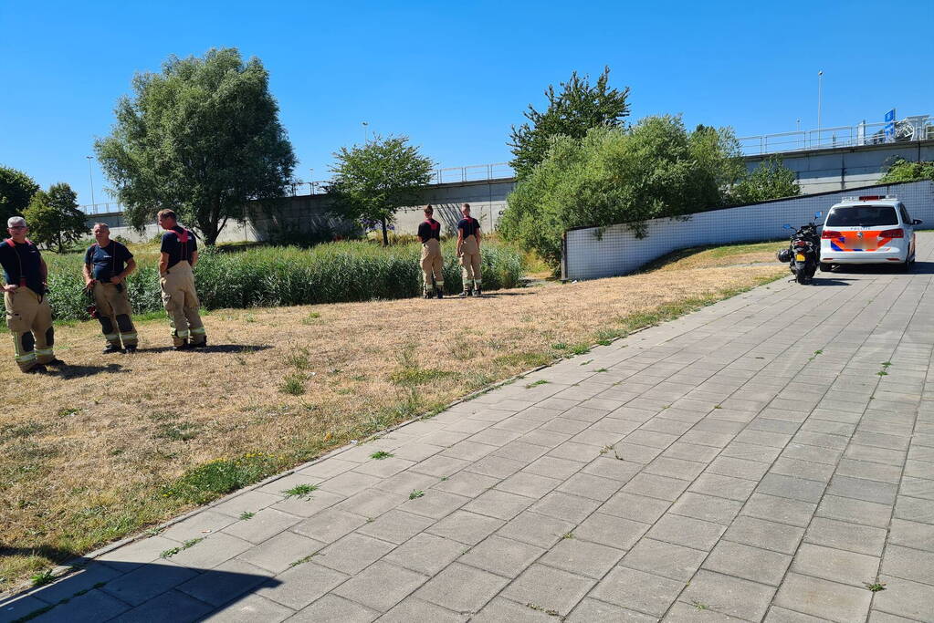 Zoekactie in water na aantreffen scooter