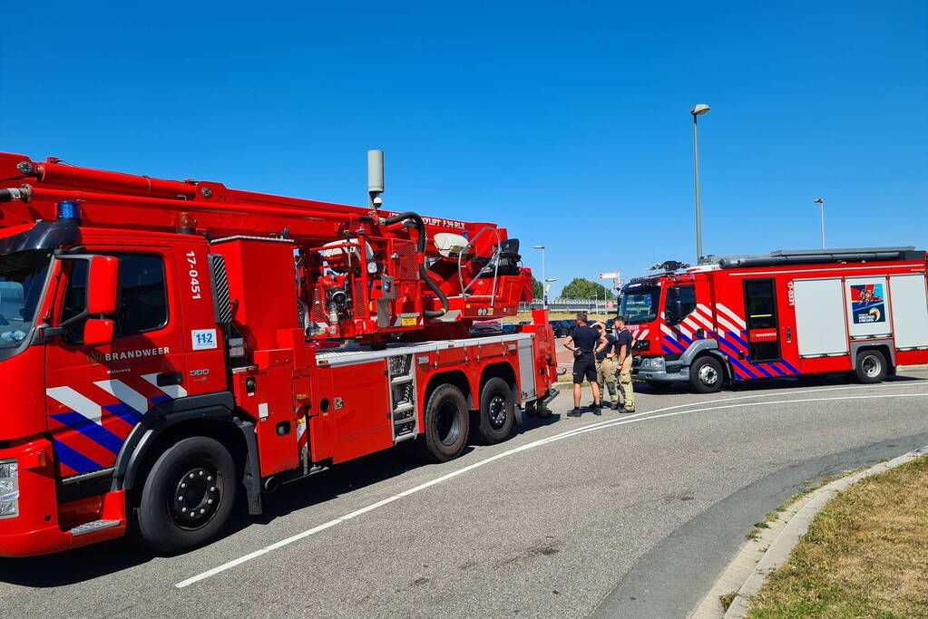 Zoekactie in water na aantreffen scooter