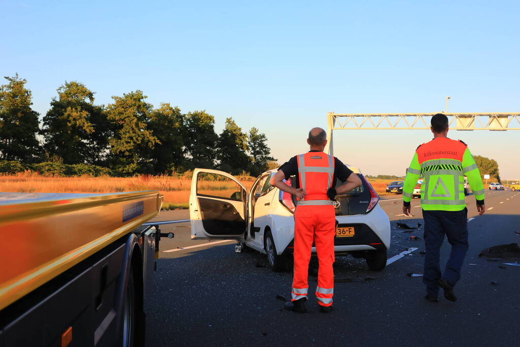 Kinderen betrokken bij ernstig ongeval op snelweg