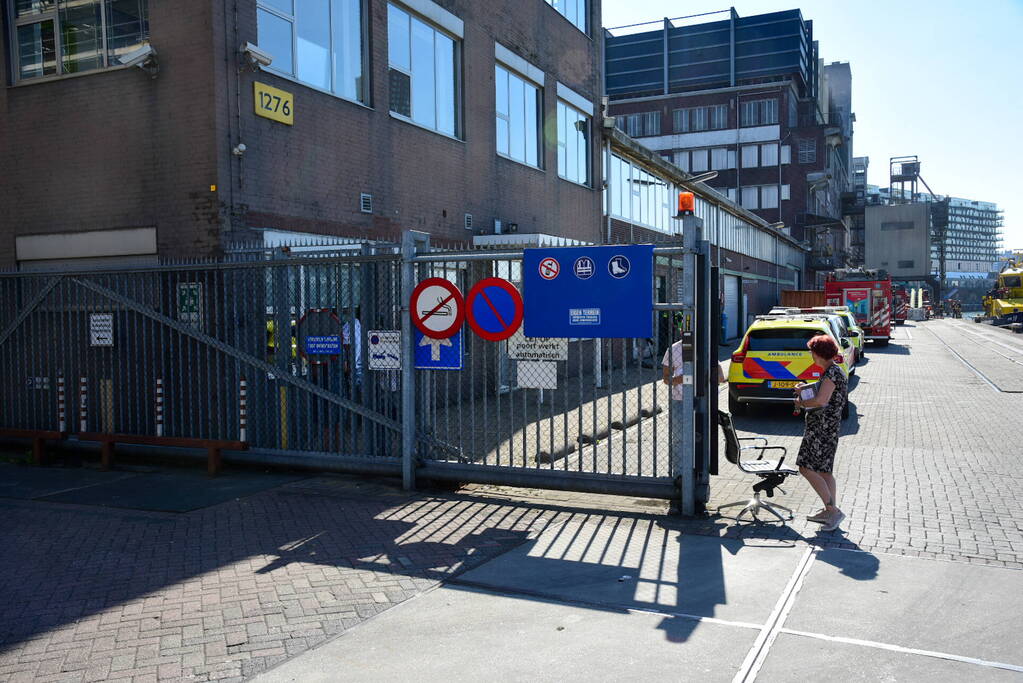 Grote brand in bedrijfspand