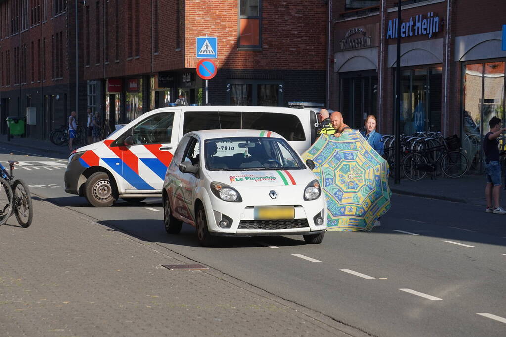 Gewonde bij aanrijding met pizzabezorger