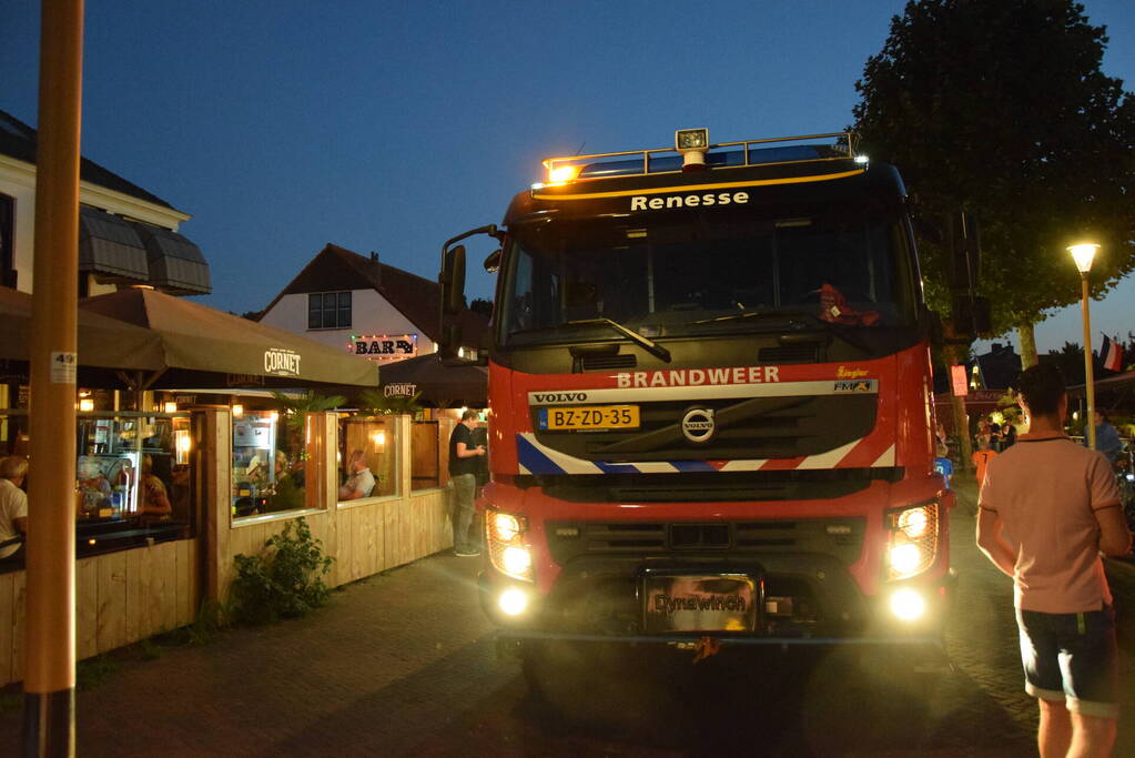 Cafe ontruimd vanwege brand in spouwmuur