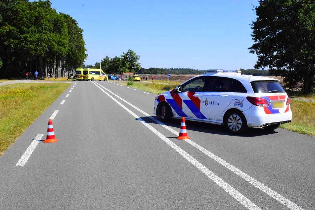 Frontale aanrijding met meerdere voertuigen