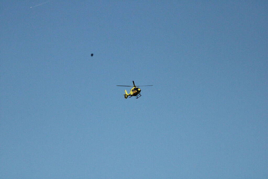 Persoon overleden na belanden in sloot bij ongeval