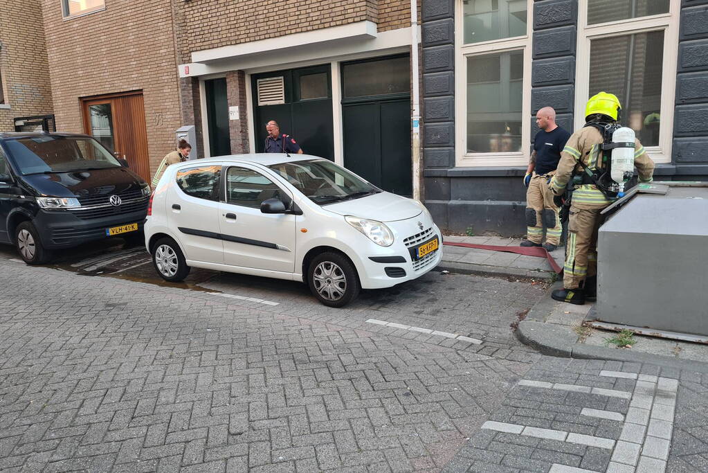 Afvalcontainer in brand