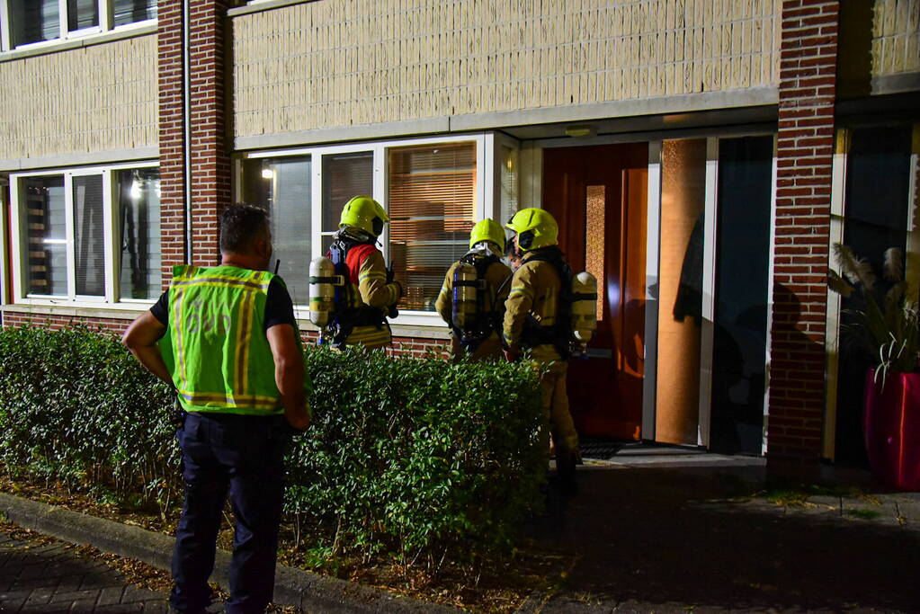 Uitslaande brand verwoest woning