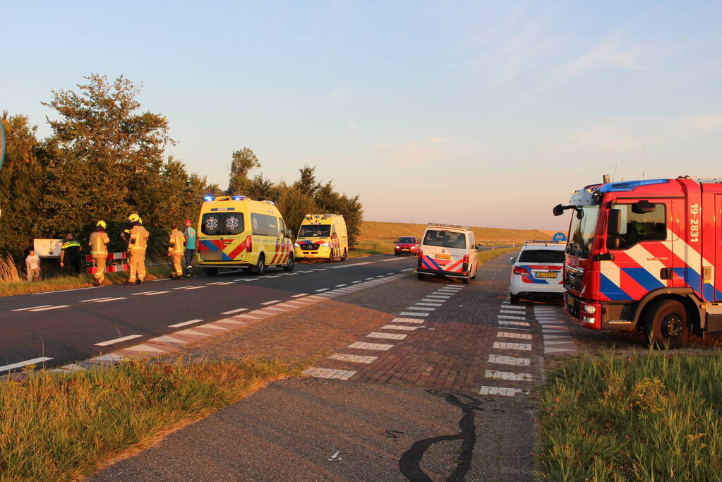 Automobilist belandt met auto te water
