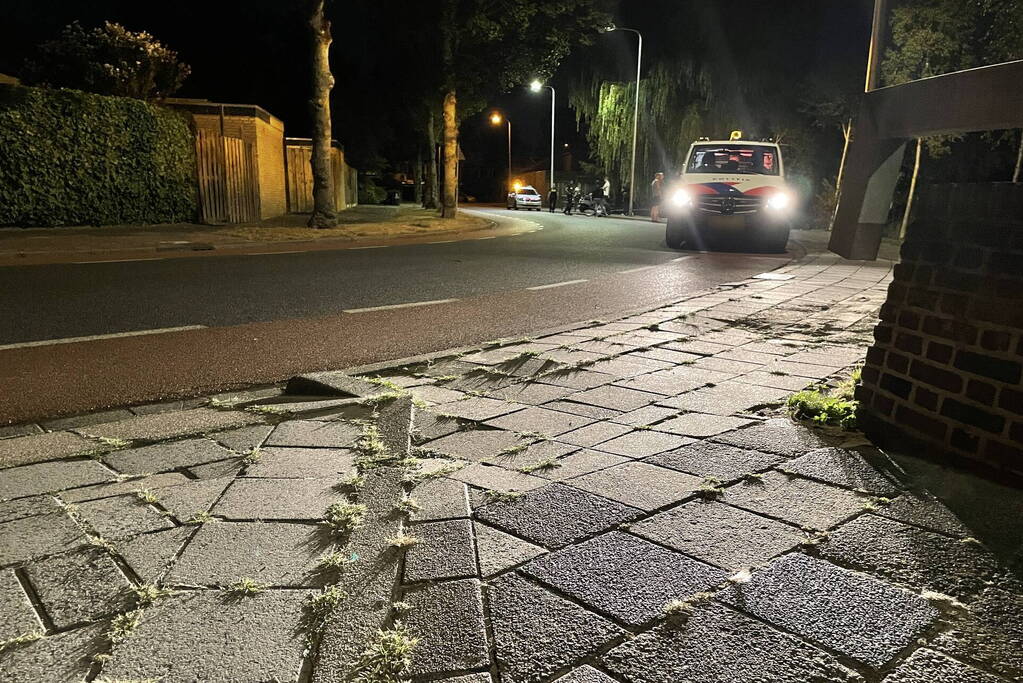 Twee scooterrijders gewond bij verkeersongeval