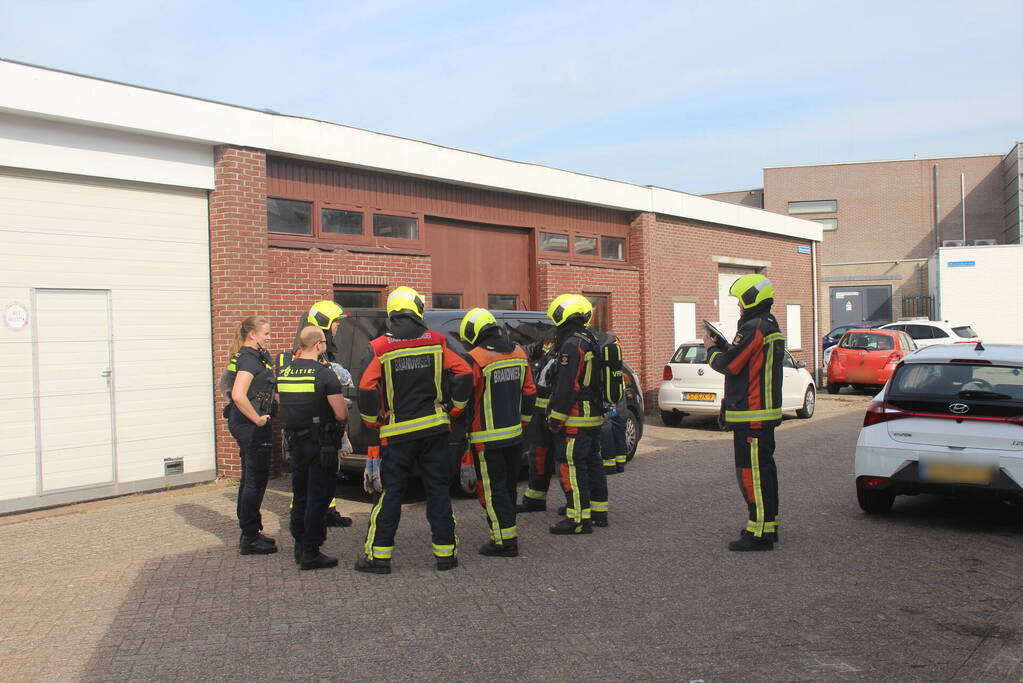 Onderzoek bij bestelbus met mogelijk gestolen brandstof