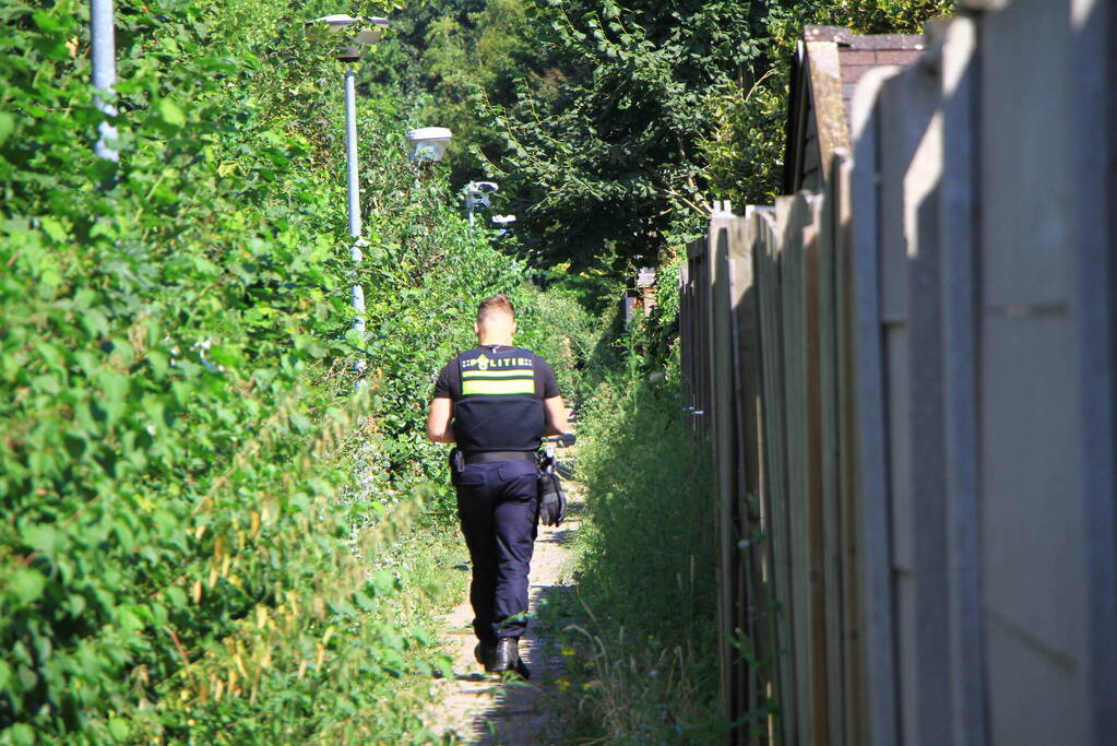 Zoekactie in Leuken naar gevluchte automobilist