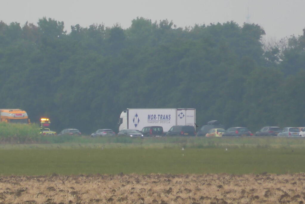Verkeer stilgezet op A58 vanwege incident op viaduct
