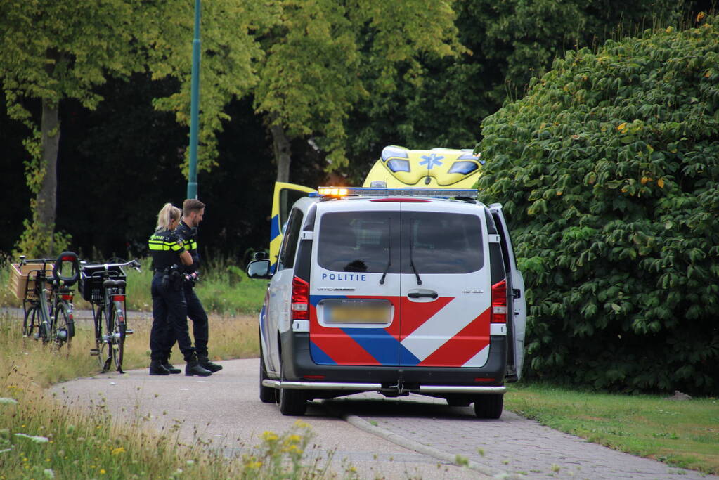Jongen op fiets raakt gewond bij ongeval op fietspad