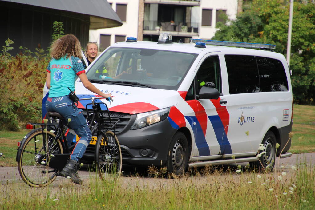 Jongen op fiets raakt gewond bij ongeval op fietspad