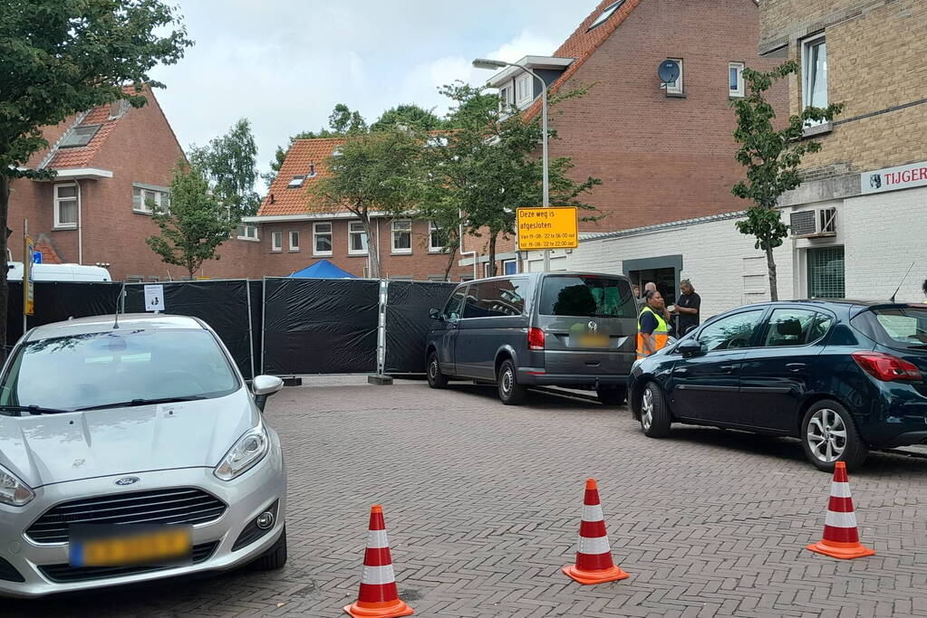 Straat hermetisch afgesloten door reconstructie