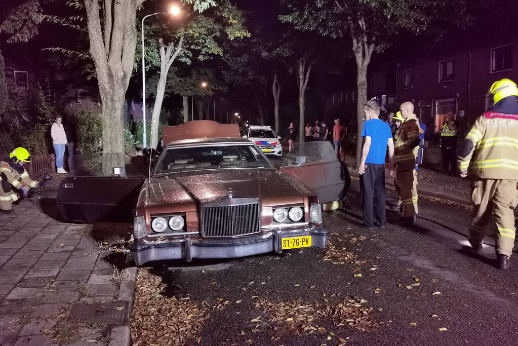 Lincoln-oldtimer loopt brandschade op