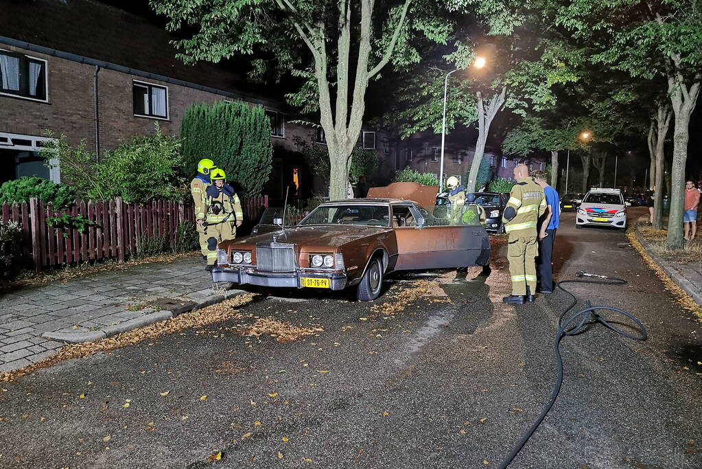 Lincoln-oldtimer loopt brandschade op