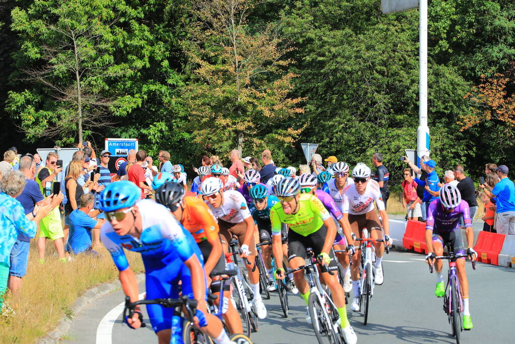 Topwielrenners Spaanse La Vuelta Holanda razen door de regio