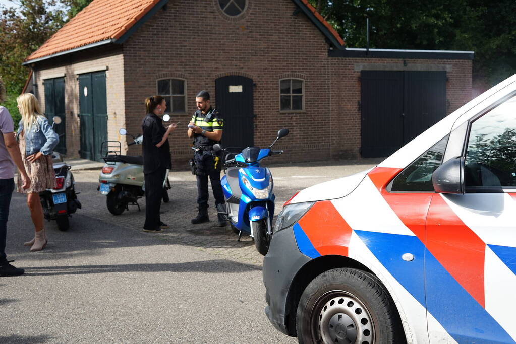 Drie verdachten op de vlucht na overval op Wibra