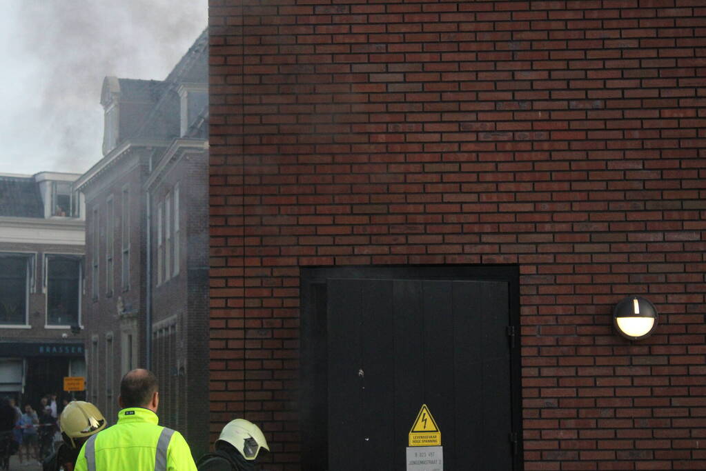Stad zonder stroom na brand in transformatorhuis