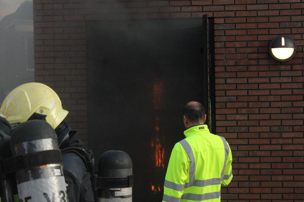 Stad zonder stroom na brand in transformatorhuis