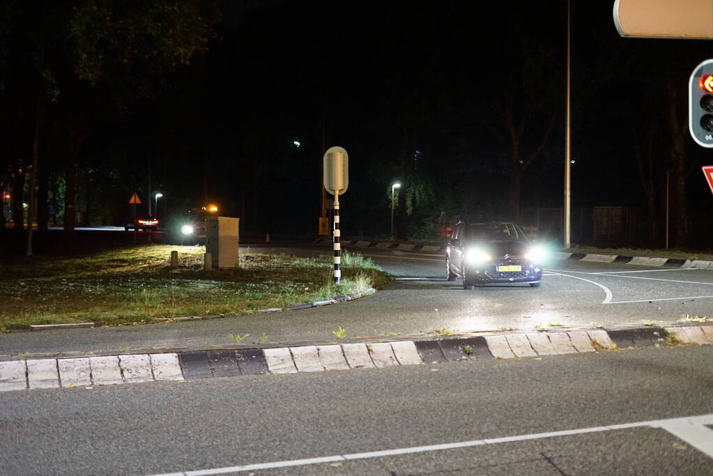 Scooterrijder aangereden door personenauto