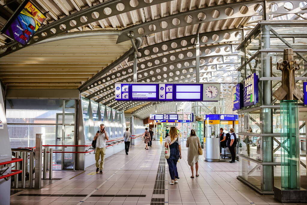 Dag 1 estafettestaking NS