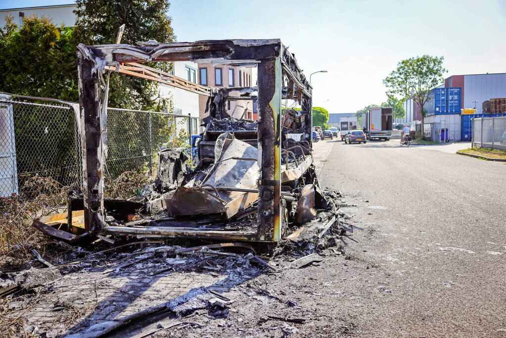 Te koop staande viskraam volledig uitgebrand